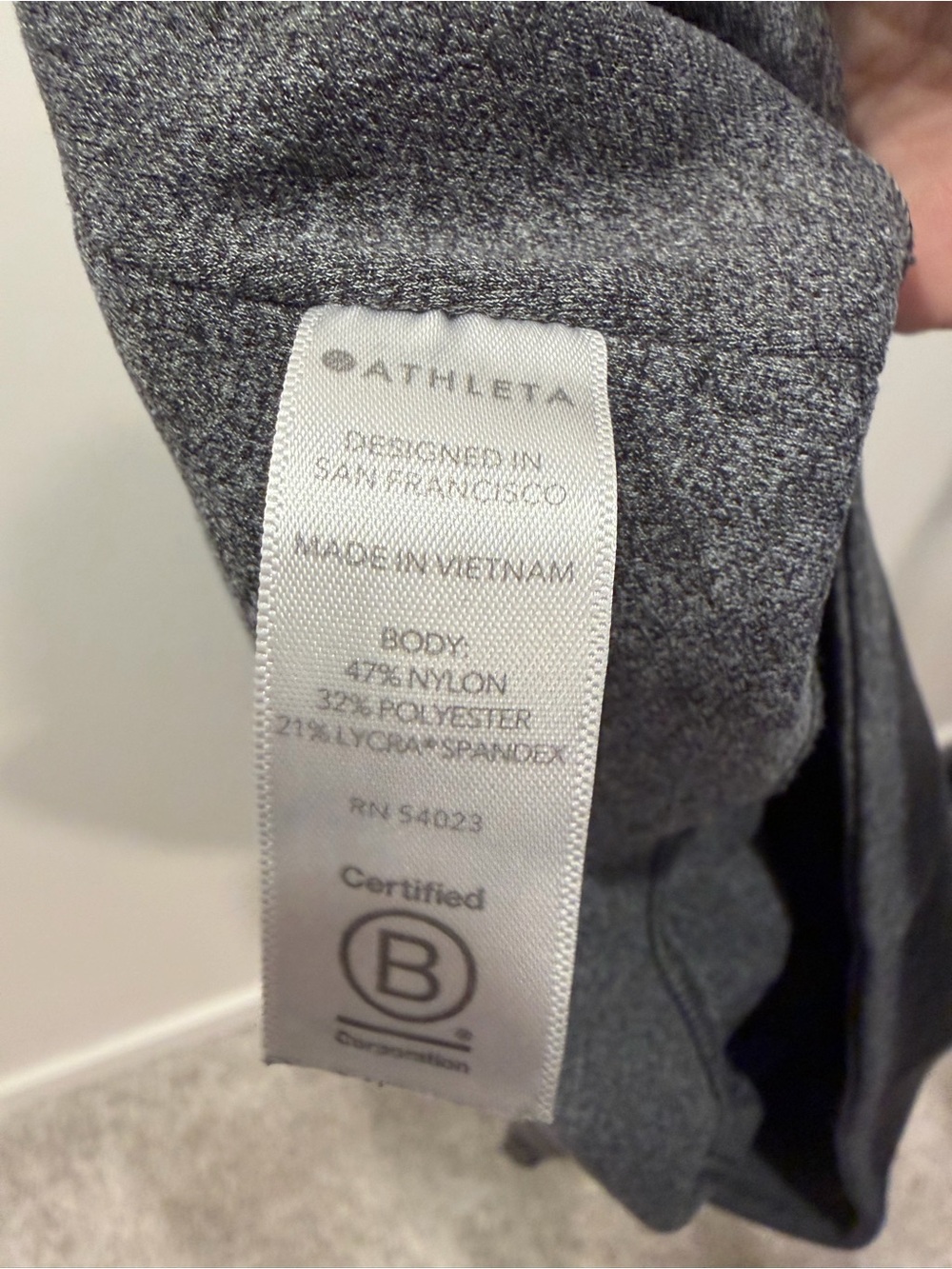 ATHLETA Stash Pocket Salutation Tight Leggings - Picture 7 of 8